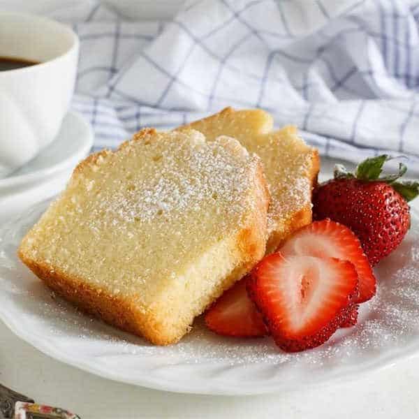 Mini Apple Cider Pound Cakes