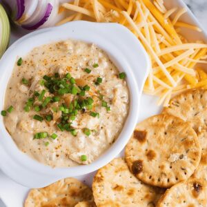 Luxurious Slow-Cooker Crab Dip Recipe