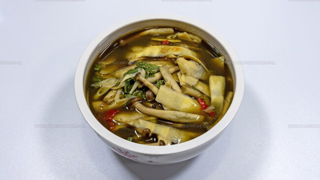 Vietnamese Bamboo Shoots Soup (Canh Mang)