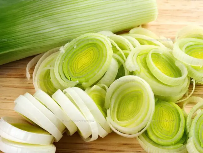 Cutting Leeks Guide