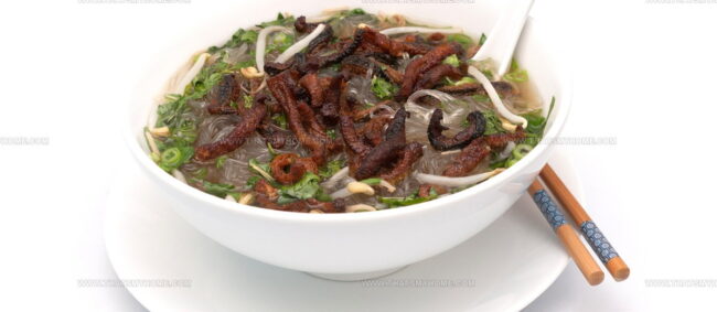 Cellophane Noodles With Eel (Mien Luon)
