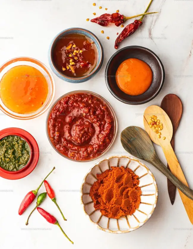 What Ingredients Are Used in Traditional North American Sauces?