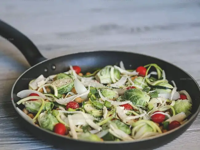 Stir-Fried Brussels Sprouts