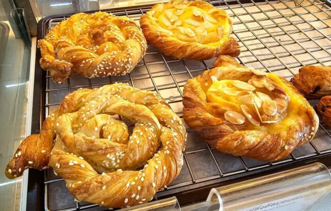 How Is Northern European Bread Different from Southern European Varieties?
